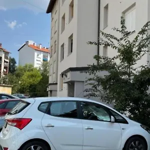 Tomy Apartment